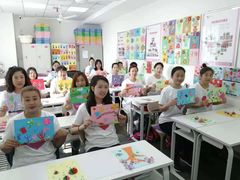 -爱月宝月嫂·育儿嫂(哈尔滨总店)