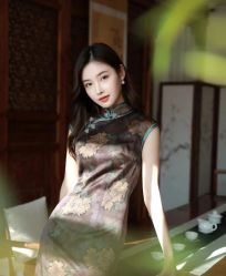 -租旗袍租礼服馆
