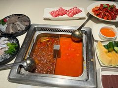 -海底捞火锅鲜切牛肉主题店(长寿路店)