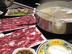 -大吉利·潮汕鲜牛肉火锅(万峰路店)