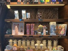 零售区-星巴克(西藏路店)