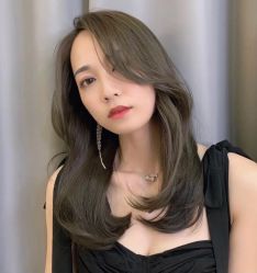 -东方美妍小鹏造型