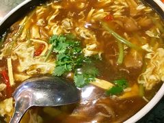 酸辣汤-东方亚克西餐厅(西康路店)