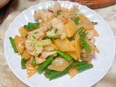 椰菜花四季豆炒土豆片-佛有缘·32年老字号(广州首店)
