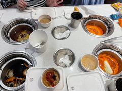 -龍歌自助小火锅(市北CBD万达店)