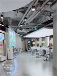 -变画·发型STUDIO