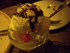 冰淇淋-Helens海伦司小酒馆(红旗南路店)