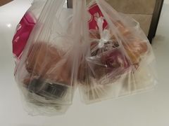 -白玉兰食品甜凤店(合生汇店)
