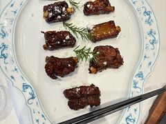 -品海楼·大连海胆锅贴馆(东港店)