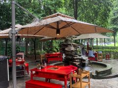 -二荆条·蜀鲜汇城市森林火锅