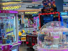 -反斗乐园π(龙华天虹店)