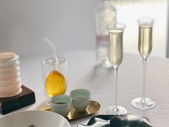餐前开胃小吃合照-TRB Forbidden City(故宫店)