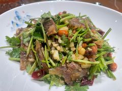 -黄泥岗·地道湖北菜(奥特莱斯店)