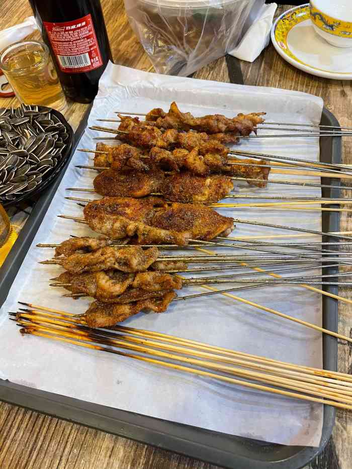聚点烧烤(天元东路店)-"我们是晚上去的,一行四个人.烧烤味道很好.