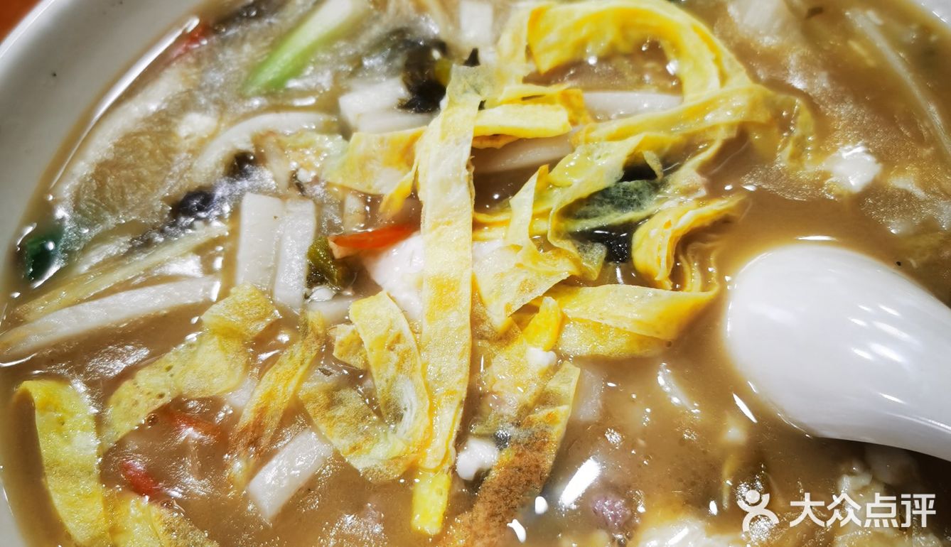 想到去过的浙江省内食辣的衢州地区 肉馅的一般放葱