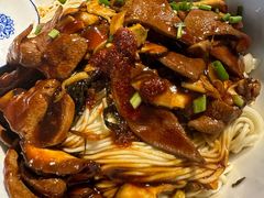 -沪西老弄堂面馆(定西路店)