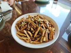 -芦茨金富饭庄·25年老字号·专做稻草鸡