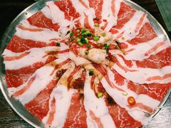 招牌护心肉-·缸桶屋·韩式牛肋条自助烤肉(西湖D11店)