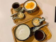 金秋咸蛋黄双皮奶-太清凉茶糖水(前海店)