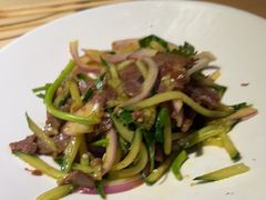 -关东小磨东北菜(上海长风大悦城店)