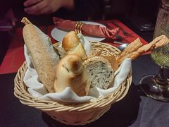 -塞纳河法国餐厅(唐延路店)