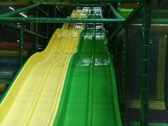 -蒙特利亲子乐园