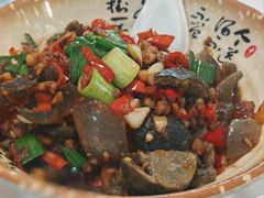 皮蛋肉泥-鲁哥饭店(富兴店)