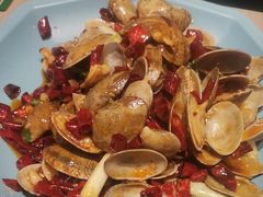 -街角等你.大连海鲜烧烤.经典铁板海鲜串(西安路店)