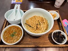 -蟹上黄·蟹黄面·江南糖水(人民广场店)