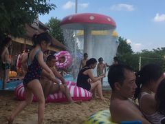 -热带风暴水上乐园(新镇路)