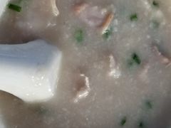 -洲心明记烧肉大粥(总店)