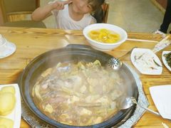 -山妹子铁锅炖