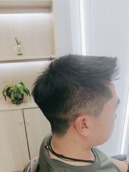 -D.G造型·烫发染发接发