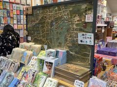 -猫的天空之城概念书店(杭州南宋御街店)