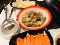 -鲜入围煮花胶鸡海鲜火锅