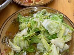 -一品红烧鸭特色川菜(三岔湖店)
