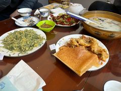 -美顺香食府鱼头老店(雪野湖店)