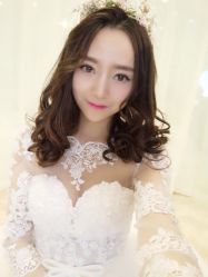 -艾米丽婚纱礼服