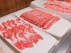 -海底捞火锅鲜切牛肉主题店(长寿路店)