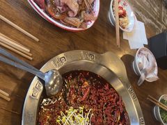 -馋虫重庆火锅(玉林南街店)