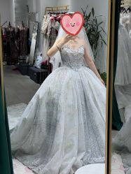 -NaNa婚纱礼服馆
