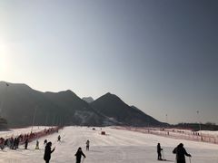 -荣盛康旅野三坡滑雪场