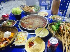 -马路边边·成都串串(翠柏路店)