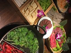 -盡膳口福跷脚牛肉火锅(合生汇购物中心店)