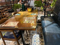 -粤色·老广州茶餐厅(河南商会大厦店)