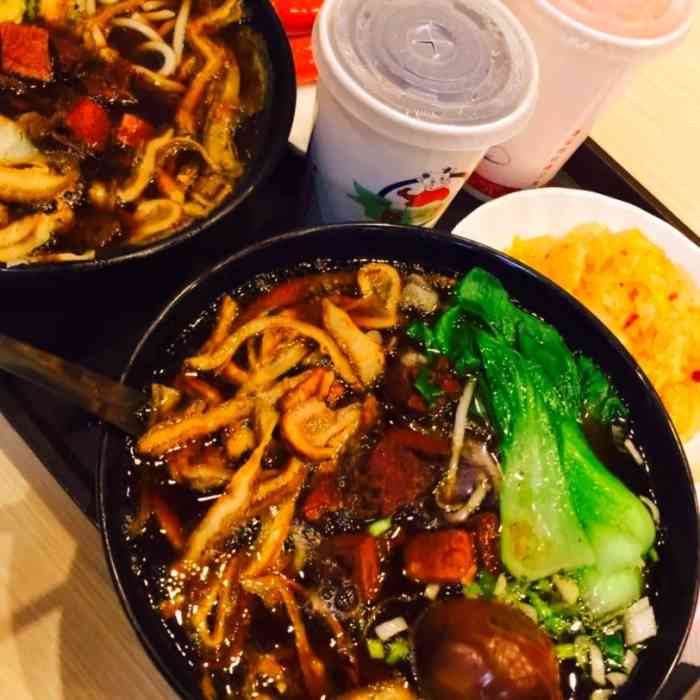 锡安君牛肉粉(济南大学店)