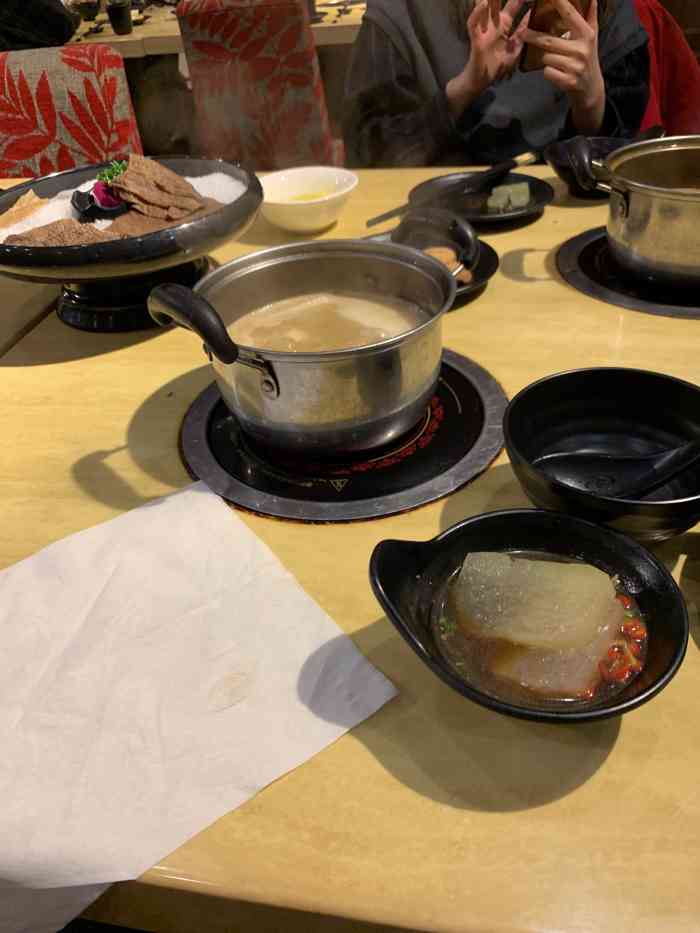 将军府火锅-"口味就是一般火锅味道,好吃数不到非常好吃.