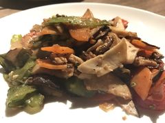 -一棵树·意大利西餐厅One Tree(新城店)