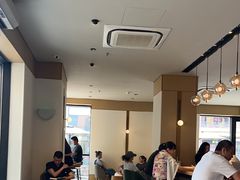 -星巴克臻选(金桥国际店)