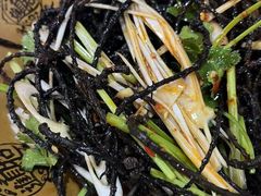 -乡土特色.冷锅鱼.牦牛肉汤锅